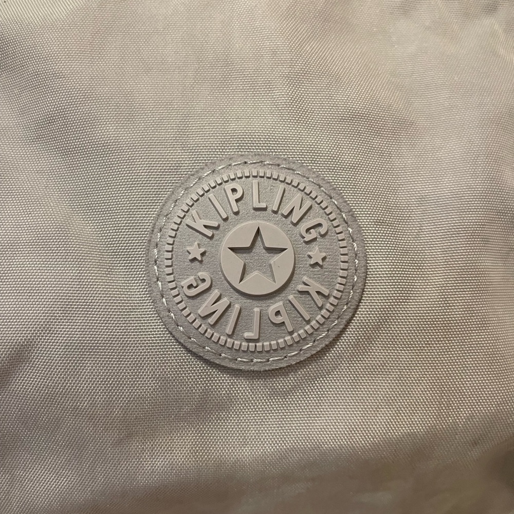 Kipling Light Gray Tote With Patterned Strap - image 3